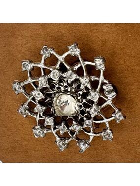 Silver Tone Rhinestone Starburst Brooch 1.5”
